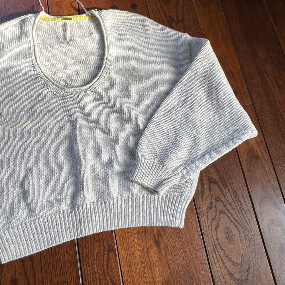 Free people sweater
